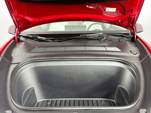 Used 2023 Tesla Model Y Long Range image 15