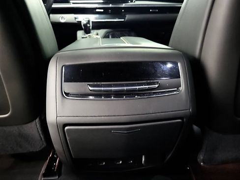 Used 2021 Cadillac Escalade Sport w/ Driver Assist Tech Package AWD/4WD image 17