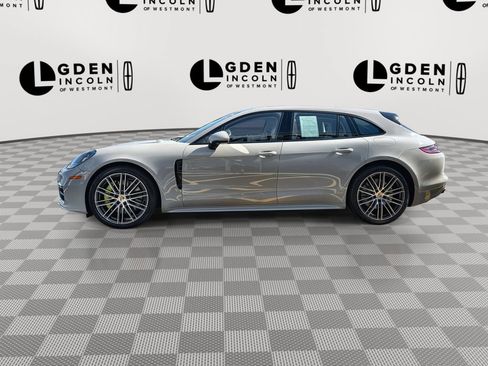 Used 2018 Porsche Panamera 4 AWD/4WD image 5