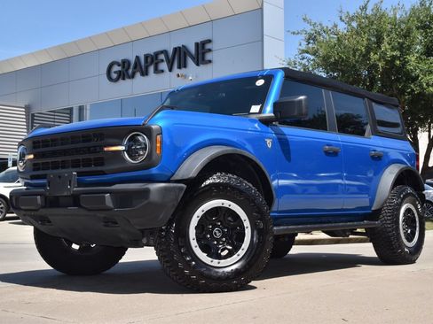 Certified 2022 Ford Bronco 4-Door w/ Sasquatch Package AWD/4WD image 2