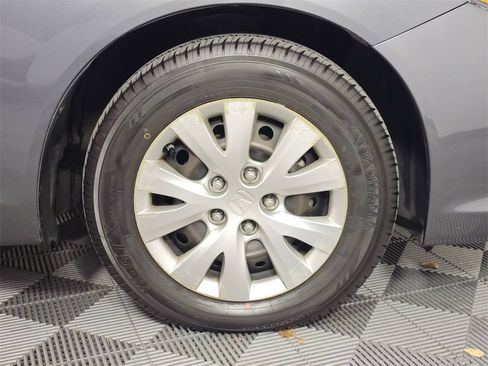 Used 2012 Honda Civic LX image 9