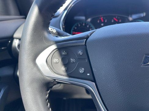 Used 2022 Chevrolet Traverse RS image 23