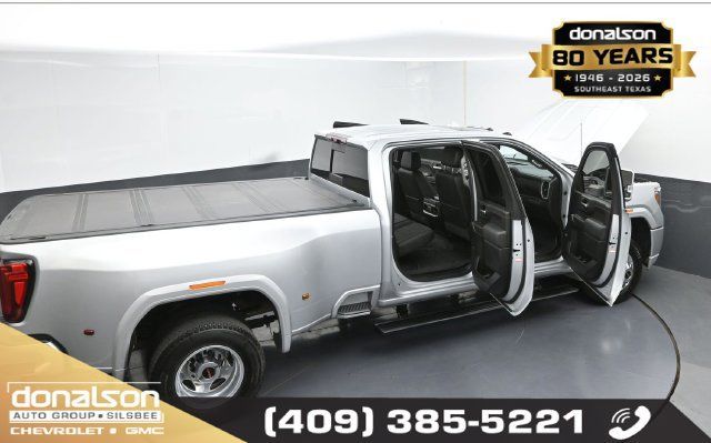 Used 2022 GMC Sierra 3500 Denali w/ Denali Ultimate Package AWD/4WD image 26