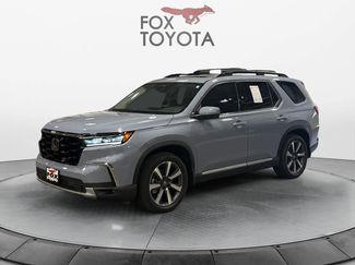 Used 2024 Honda Pilot Touring video 1