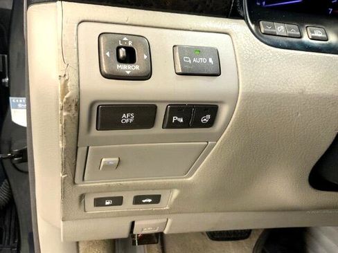Used 2008 Lexus LS 460 L image 29