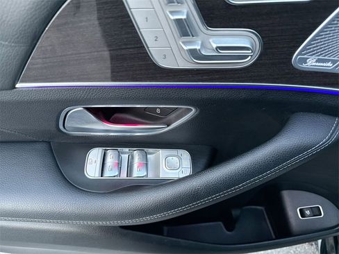 Used 2021 Mercedes-Benz GLE 350 4MATIC image 12