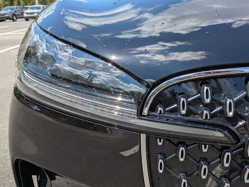 New 2026 Lincoln Aviator AWD image 10