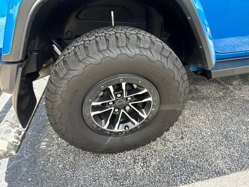 Used 2024 Jeep Wrangler Unlimited Rubicon AWD/4WD image 26