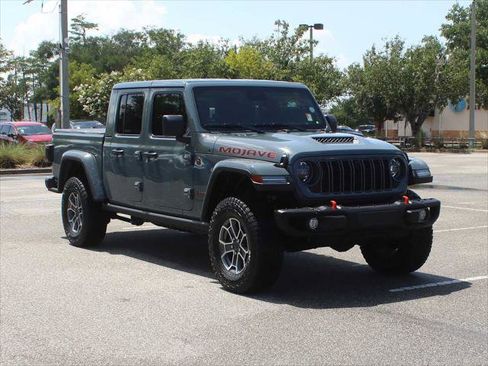Certified 2025 Jeep Gladiator Mojave AWD/4WD image 2