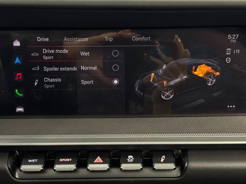 Used 2024 Porsche 911 Targa 4 w/ Premium Package image 26