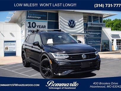 Certified 2024 Volkswagen Tiguan SE R-Line