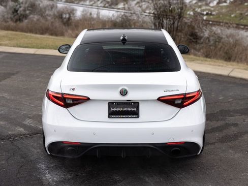 Used 2023 Alfa Romeo Giulia Veloce image 8