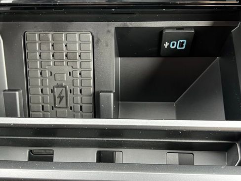 New 2026 Ford F250 Lariat w/ Lariat Premium Package image 33