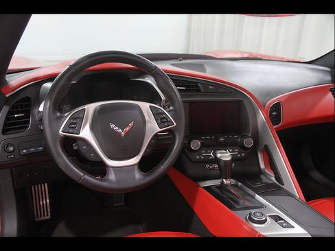 Used 2014 Chevrolet Corvette Stingray Convertible w/ 3LT Preferred Equipment Group RWD image 8