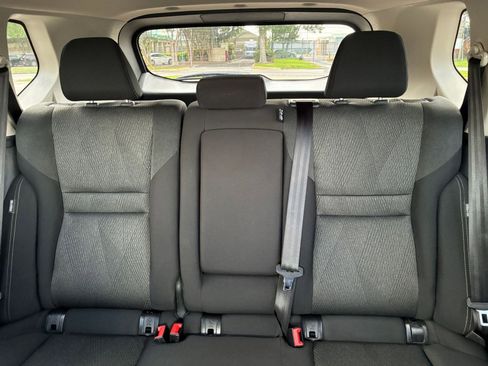 Used 2025 Nissan Rogue SV AWD/4WD image 35