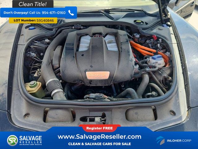 Used 2016 Porsche Panamera S RWD image 15