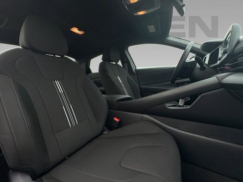 New 2026 Hyundai Elantra SEL Sport Premium image 11