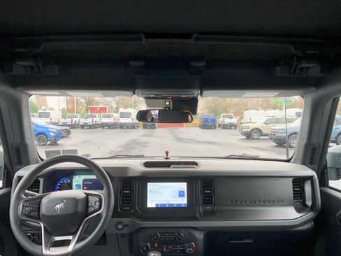 Certified 2022 Ford Bronco 4-Door image 11