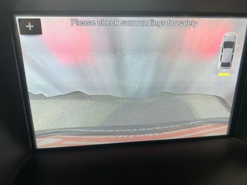 Used 2017 Ford Escape SE w/ Equipment Group 201A AWD/4WD image 14
