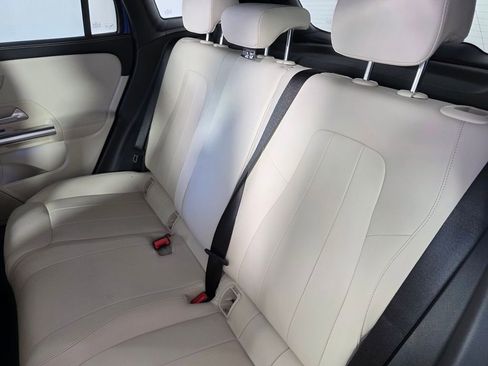 Certified 2025 Mercedes-Benz GLA 250 image 15