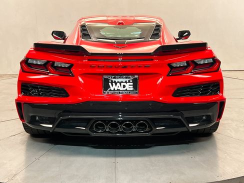 Used 2024 Chevrolet Corvette Z06 w/ Stealth Interior Trim Package RWD image 5