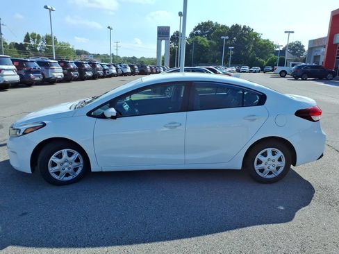 Used 2017 Kia Forte LX FWD image 16