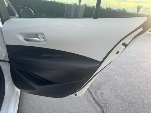 Used 2024 Toyota Corolla SE image 21