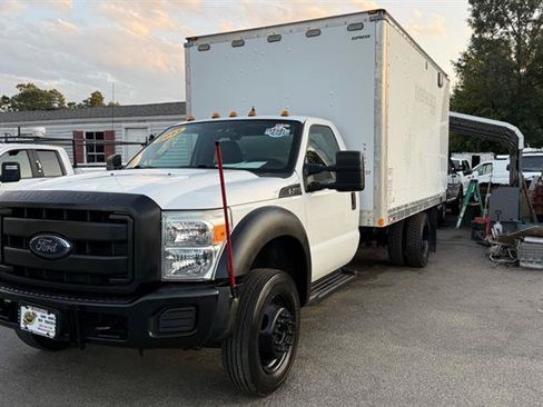 Used 2013 Ford F450 XL w/ Heavy Service Suspension Pkg RWD image 8