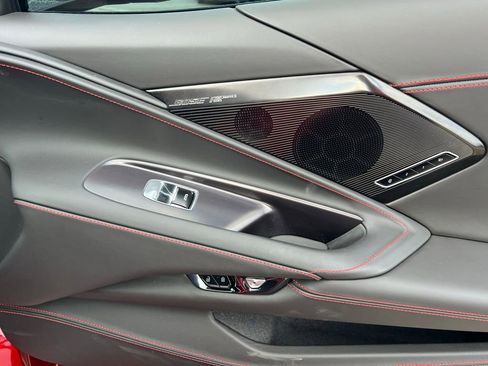 Used 2023 Chevrolet Corvette Stingray Premium Cpe w/ Body-Color Dual Roof Package image 25