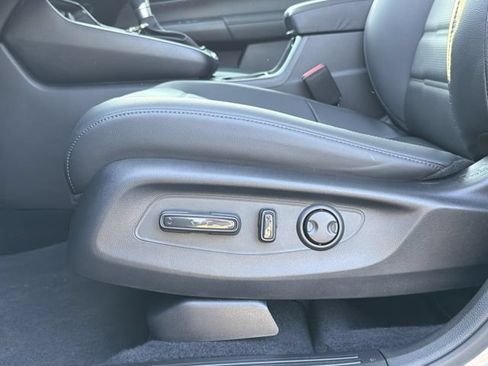 Used 2024 Honda CR-V EX-L image 22