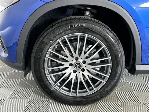 New 2026 Mercedes-Benz GLC 300 GLC 300 image 30