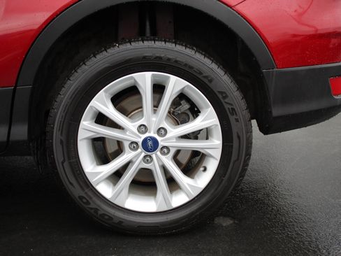 Used 2018 Ford Escape SEL w/ Canadian Touring Package AWD/4WD image 14