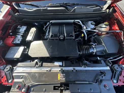 Certified 2024 Chevrolet Colorado ZR2 w/ Technology Package image 33