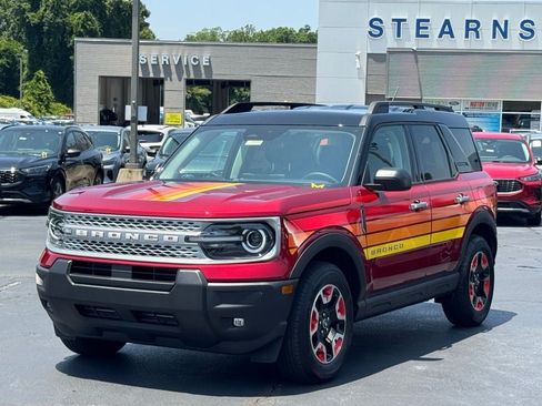 New 2025 Ford Bronco Sport Free Wheeling w/ Convenience Package AWD/4WD image 2