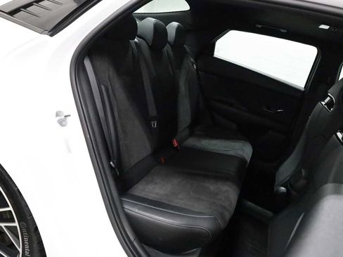 Used 2022 Hyundai Elantra N FWD image 35