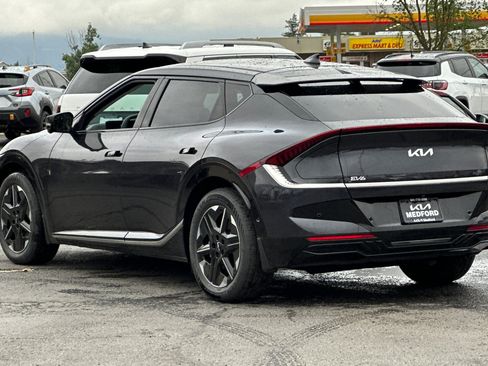 New 2026 Kia EV6 Wind AWD/4WD image 7