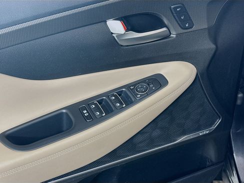 Used 2020 Hyundai Santa Fe Limited image 20