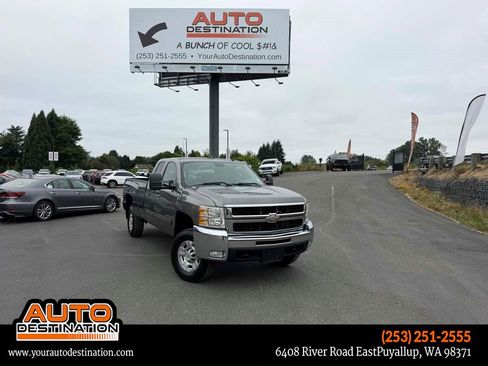 Used 2009 Chevrolet Silverado 3500 W/T AWD/4WD image 1