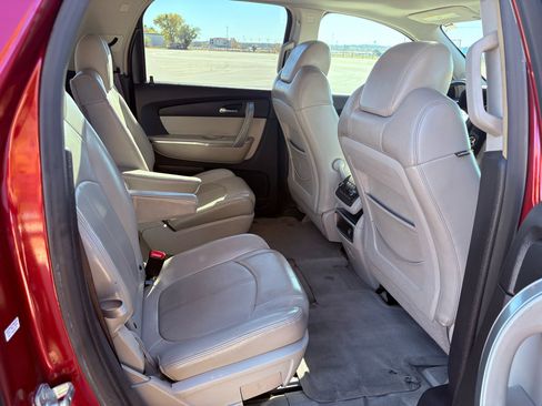 Used 2008 GMC Acadia SLT w/ Luxury Package image 9