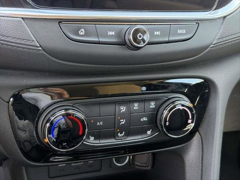Used 2023 Buick Encore GX Preferred w/ Cold Weather Comfort Package FWD image 30