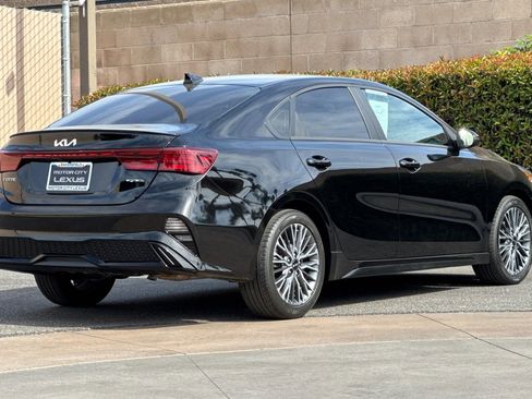 Used 2024 Kia Forte GT-Line w/ GT-Line Premium Package FWD image 4