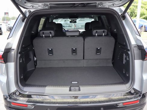 New 2025 Buick Enclave Sport Touring w/ Trailering Package, 5000 lbs. image 17