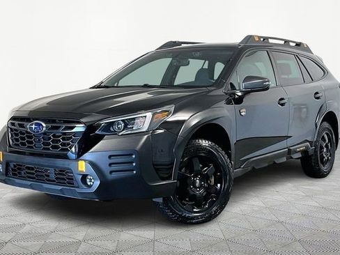 Used 2022 Subaru Outback Wilderness image 2