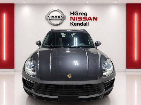 Used 2018 Porsche Macan S AWD/4WD image 5