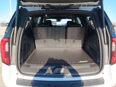 New 2026 GMC Yukon XL Denali w/ Sun & Power Step Package image 26