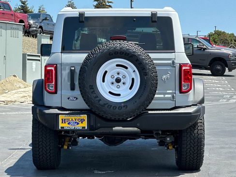 New 2026 Ford Bronco Heritage Edition AWD/4WD image 5