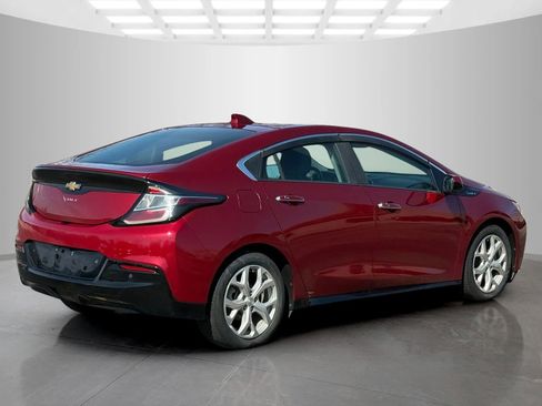 Used 2018 Chevrolet Volt Premier w/ Driver Confidence Package image 3