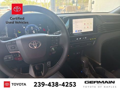 Used 2025 Toyota Camry SE FWD image 15