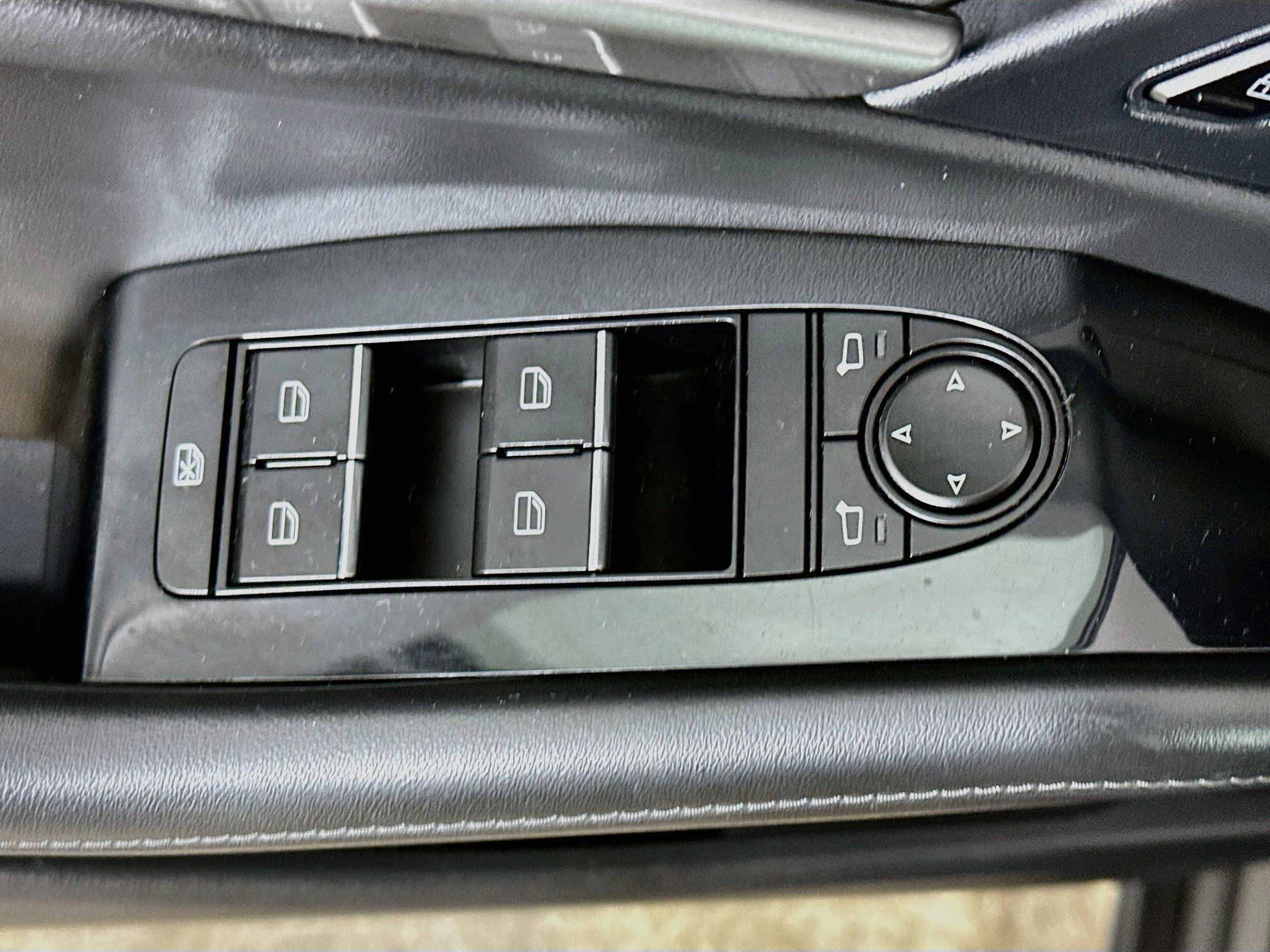 Used 2024 MAZDA CX-30 AWD 2.5 S w/ Select Sport Pkg image 15
