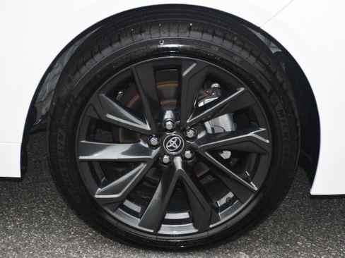 Used 2025 Toyota Corolla SE image 20